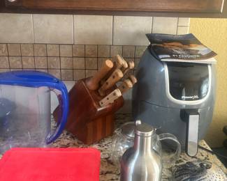 Air fryer, knife block set, etc
