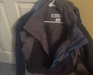 Columbia size large