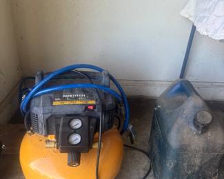 Bostitch 6 gal