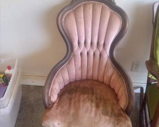 Vintage chair. Needs some TLC