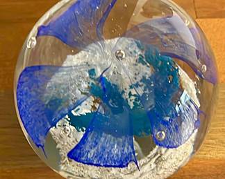 Vintage Art Glass Paperweight 