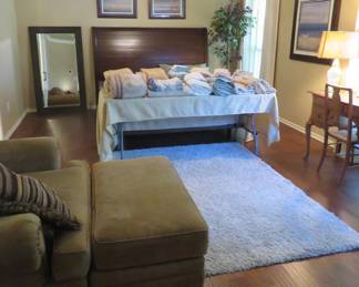 Adjustable bed