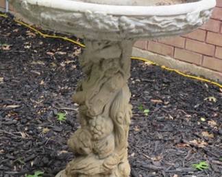Bird bath