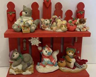 Calico Kittens Holiday Figurines 6 Red Strawberry Shelf Display