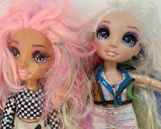 Rainbow High dolls