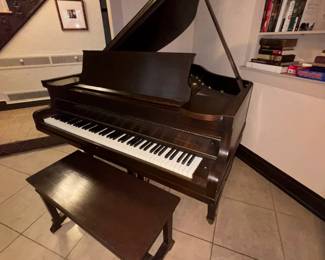 PA Starck Baby Grand Piano (Chicago) with bench
Era 1900-1939
Year 1913
Model Baby Grand
Finish Color mahogany satin
Style/Size
Dimensions: Baby Grand 5'0"-5'5"
Condition: Good $1,800
