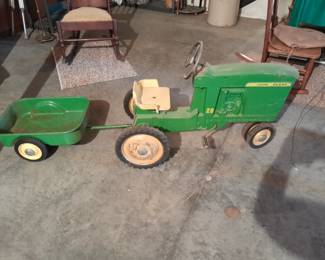 John Deere pedal tractor with wagon