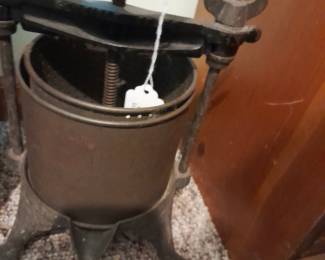 Fruit press