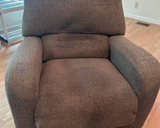 Large La-Z-Boy Swivel Rocker Recliner