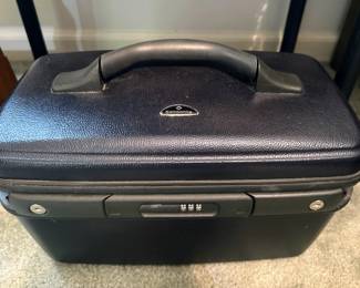 Samsonite Train Case