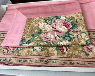 Hand Embroidered Italian Brand New Bed Linens by PuroLino.