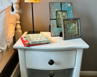Beautiful Lea Industries NightStand with Pull out Drawer, 27"H x 16"D x 22"W Shown with Beautiful Decor.