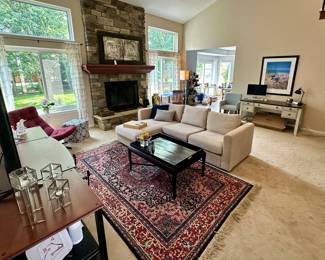 Wonderful Living Room with Wonderful Decor Available.