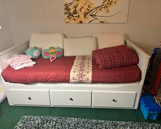 Gorgeous Day Bed Available with 3 Storage Drawers, 33"H x 40.5"D x78"