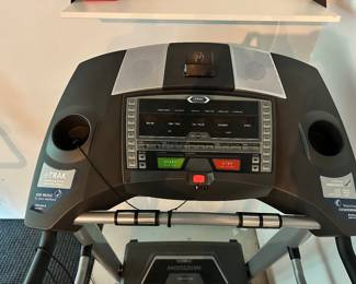 Horizon T700 Treadmill with TRIflex Cushioning System, Built in Speakers and Feather Light Lift System.