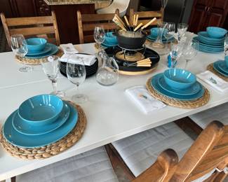 More Wonderful Service Ware Available a 3 Piece Place Setting for 6 with extras.