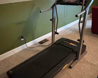 Pro-Form 400e Crosswalk treadmill
