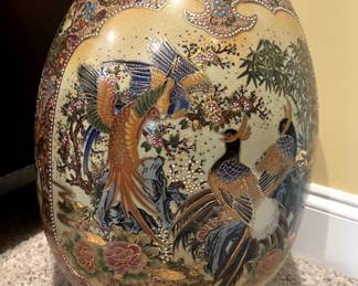 Large Satsuma porcelain hand painted egg