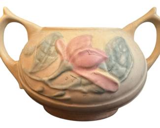 Hull Pottery Magnolia Sugar Bowl