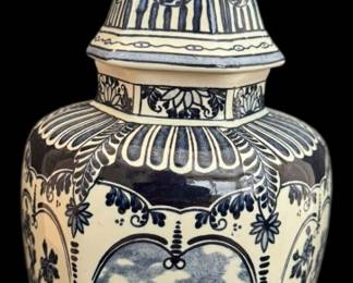 Boch Royal Sphinx Delft Holland Urn