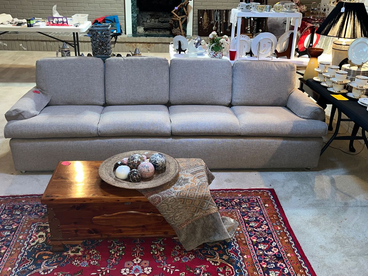 SLEEK, CONTEMPORARY 4-CUSHION SOFA INVITES YOU TO THIS HUGE, SPACIOUS HOME!