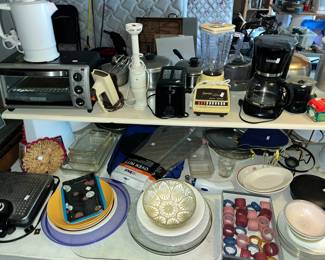 SMALL APPLIANCES