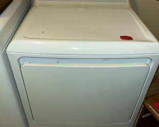 GREAT HOTPOINT DRYER