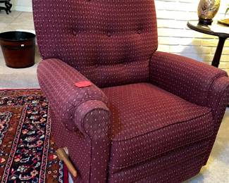 LA Z BOY RECLINER