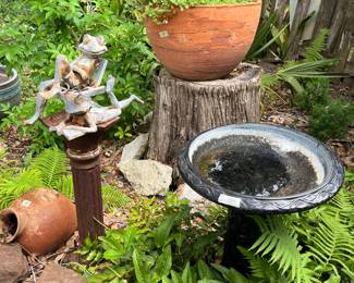 LOTS OF GARDEN DECOR FOR SALE!