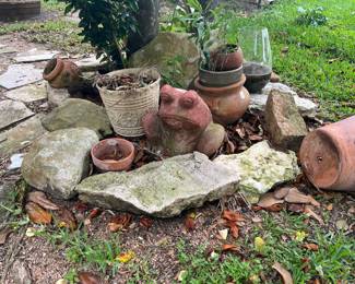 MORE POTS & YARD ART OUT FRONT