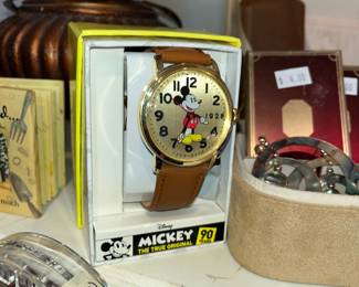 90th ANNIVERSARY MICKEY MOUSE WATCH IN BOX!