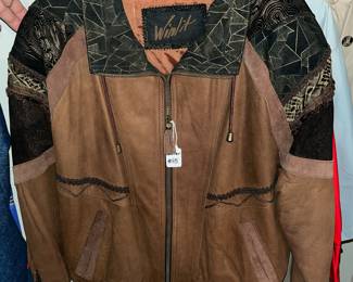WINLIT LEATHER JACKET