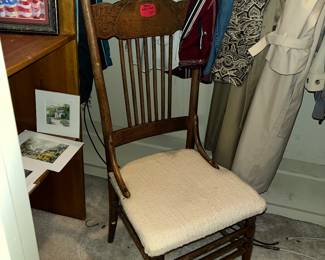 ANTIQUE "RABBIT EAR" CHAIR