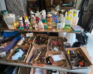 HARDWARE & HANDTOOLS