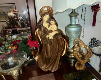 MADONNA & CHILD FIGURE