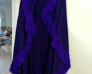 STUNNING PURPLE FRINGED CAPE / CLOAK