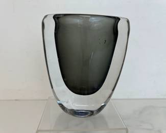 Lot 2705 Vintage Orrefors Nils Landberg Art Glass Vase