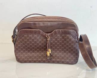 Lot 2959 Vintage Gucci Brown Leather HandBag As Is