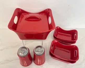 Lot 2839 Red Rachael Ray Stoneware Dishes Oggi Salt Pepper Shakers