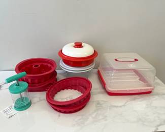 Lot 2830 Lock Lock Cake Carrier Pampered Chef Chopper Silicone Molds Rangemate Microwave Cooker