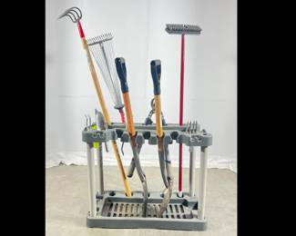 Lot 2916 Garden Tools Organizer