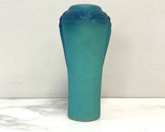 Lot 2929 Vintage Van Briggle Pottery Lorelei Vase