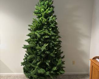 Hobby Lobby 7.5' Slim Glacier Pine Tree