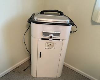 Vintage Westinghouse Electric Roaster Stove Kitchen Appliance 1950s
