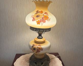 Vintage Floral Lamp
