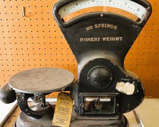 Antique No Springs Honest Weight Scale