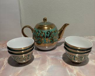 Vintage Teapot and Bowl Set