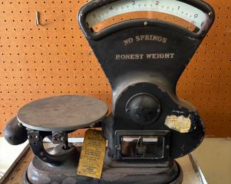 Antique No Springs Honest Weight Scale