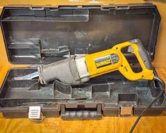 Dewalt DW309 V.S. Reciprocating Saw