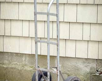 Sturdy Handtruck